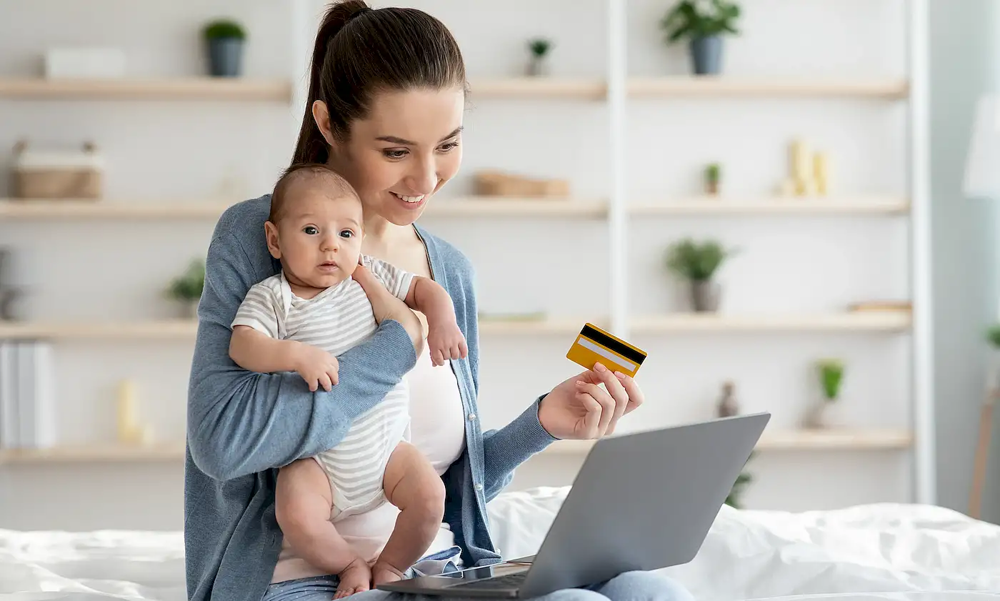 young-woman-holding-newborn-baby